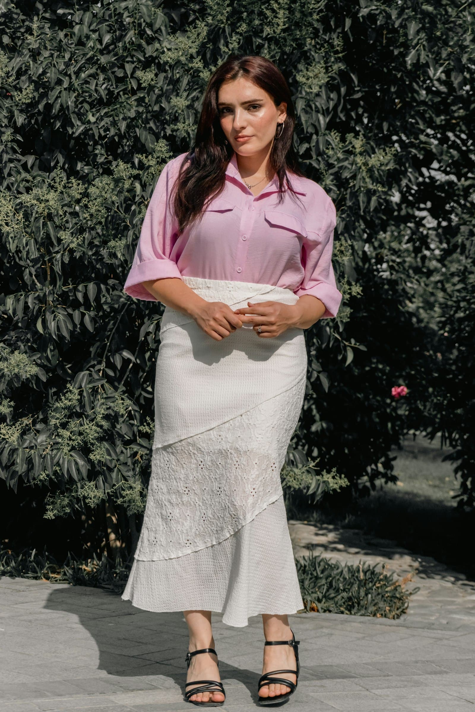 Roze košulja — slika 4